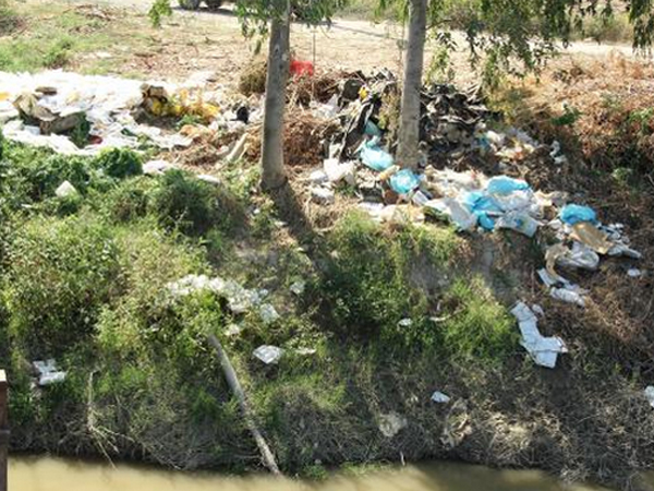 le-meandre-pollution-7
