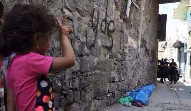 petite-fille-kurde-enfant
