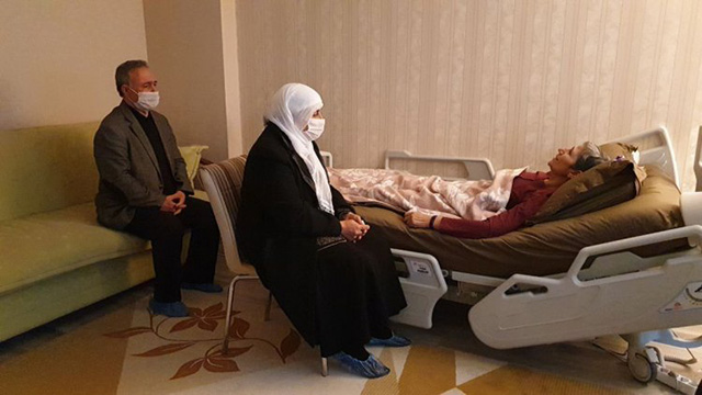 Leyla Güven Famille de Zülküf Gezen hungerstrike