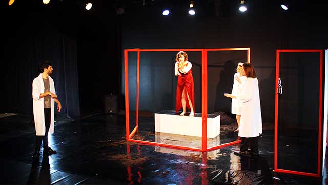 borderlines-theatre-3